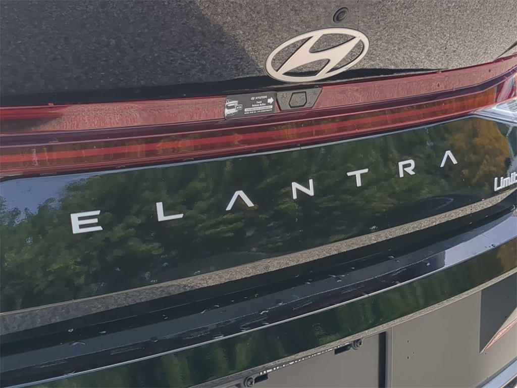 Thumbnail: 2026 Hyundai Elantra - 24