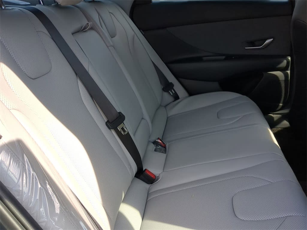 Thumbnail: 2026 Hyundai Elantra - 27