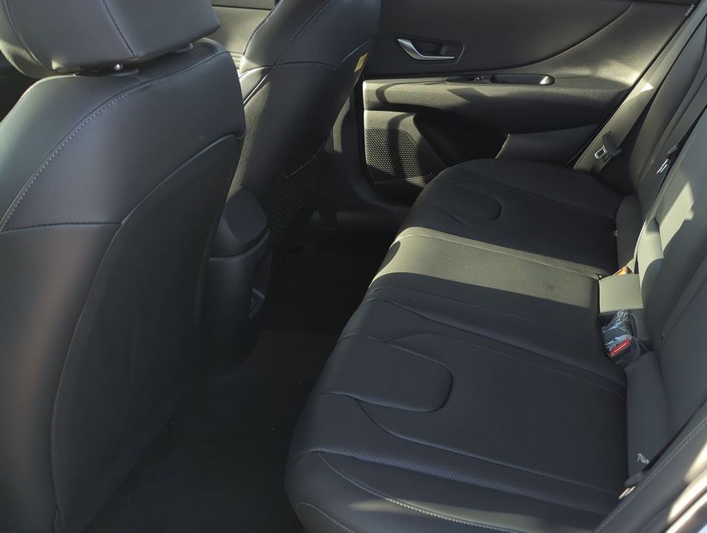 Thumbnail: 2026 Hyundai Elantra - 11