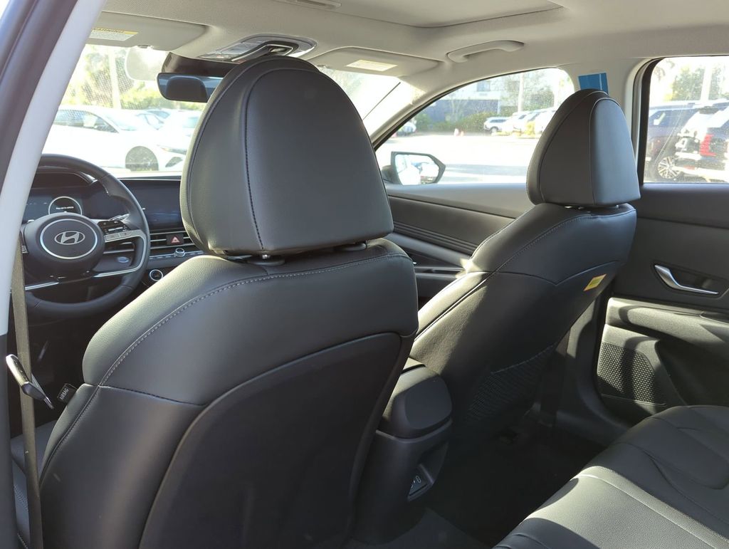 Thumbnail: 2026 Hyundai Elantra - 9