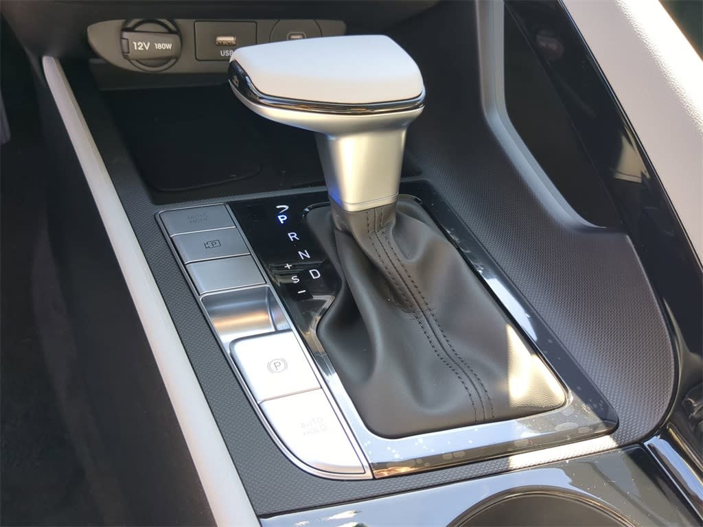 Thumbnail: 2026 Hyundai Elantra - 13