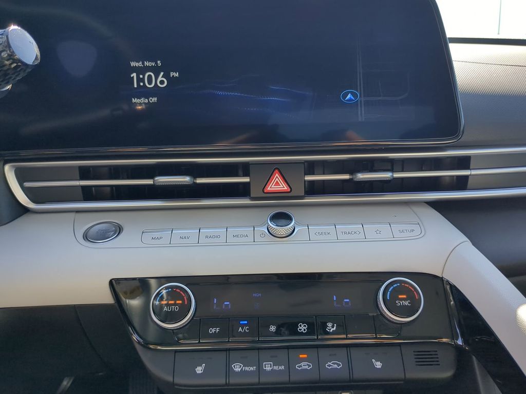 Thumbnail: 2026 Hyundai Elantra - 12