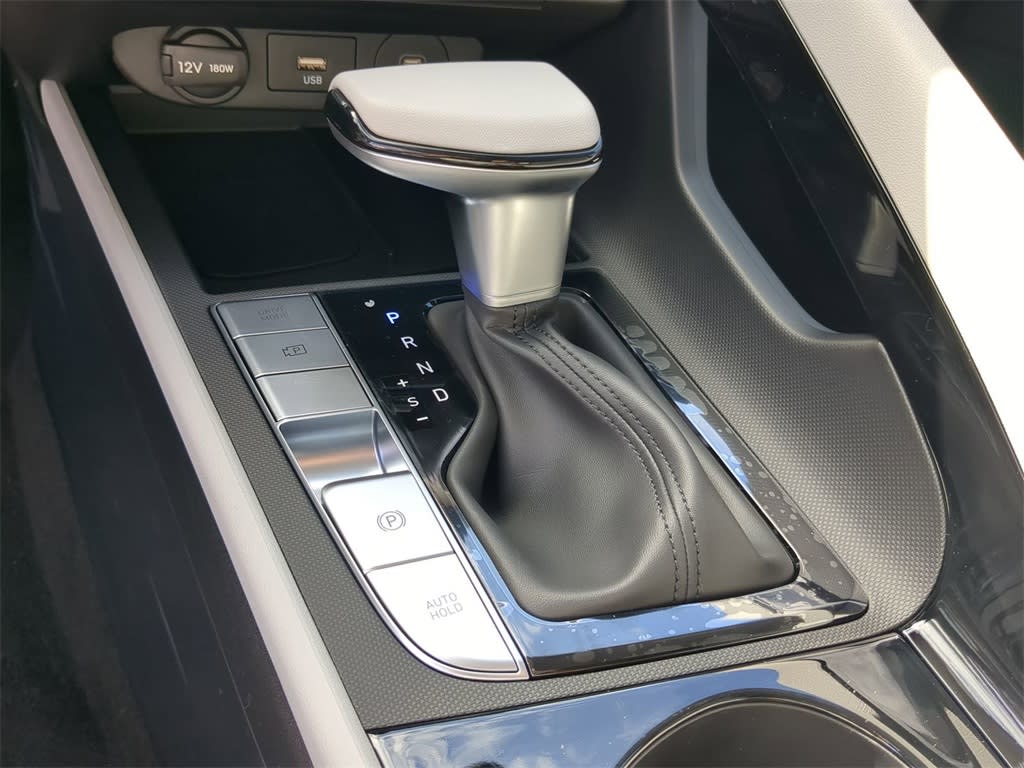 Thumbnail: 2026 Hyundai Elantra - 15