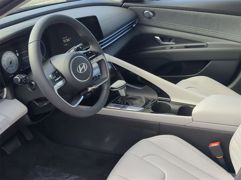 Thumbnail: 2026 Hyundai Elantra - 2