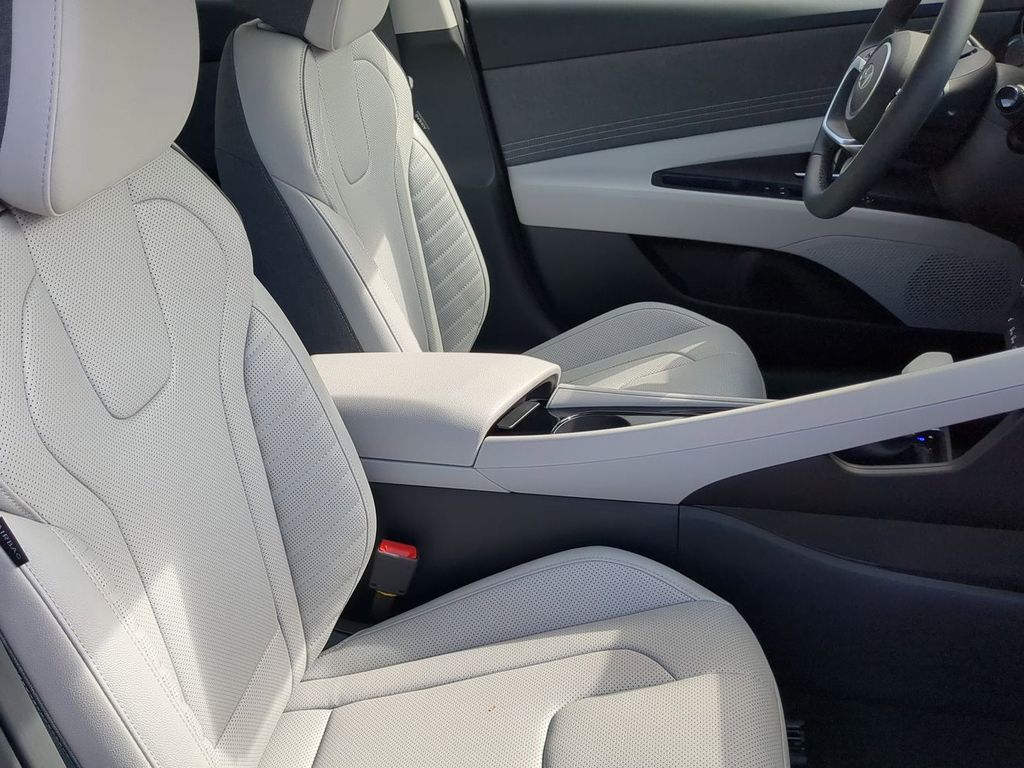 Thumbnail: 2026 Hyundai Elantra - 28