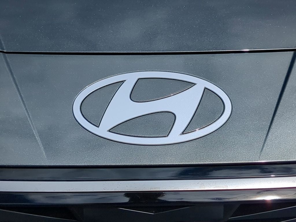 Thumbnail: 2026 Hyundai Elantra - 23