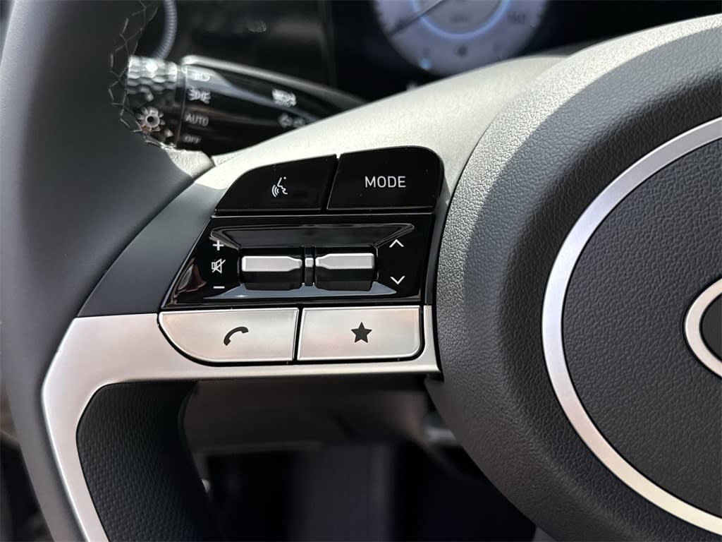 Thumbnail: 2025 Hyundai Elantra - 28