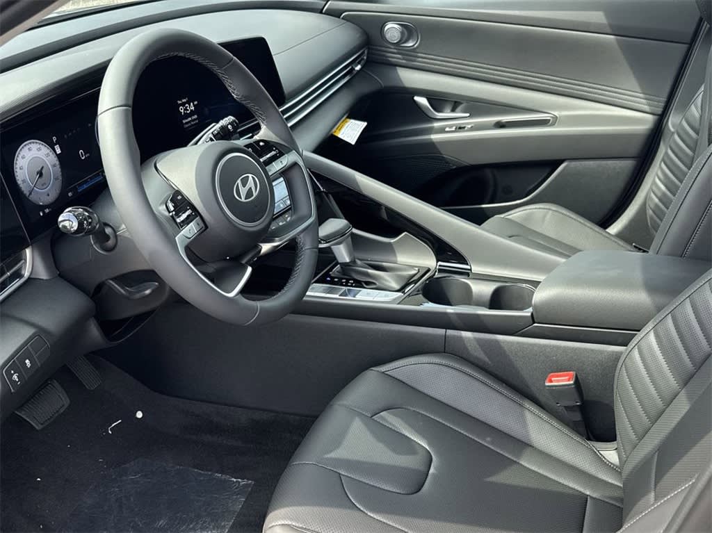 Thumbnail: 2025 Hyundai Elantra - 2