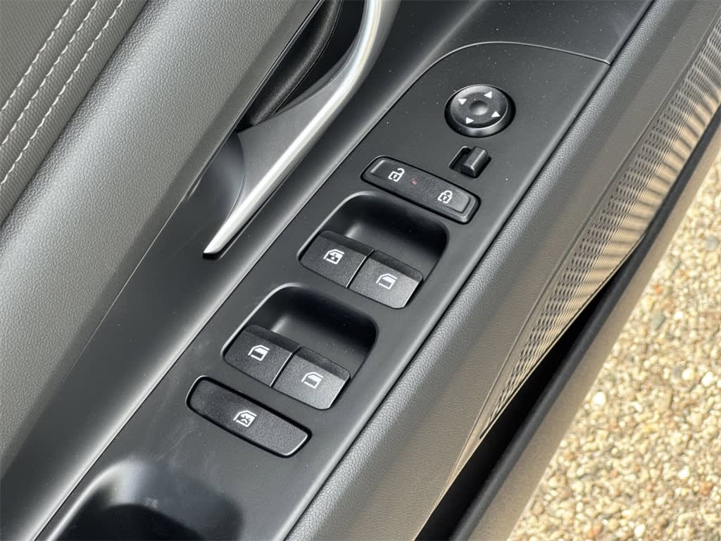 Thumbnail: 2025 Hyundai Elantra - 24