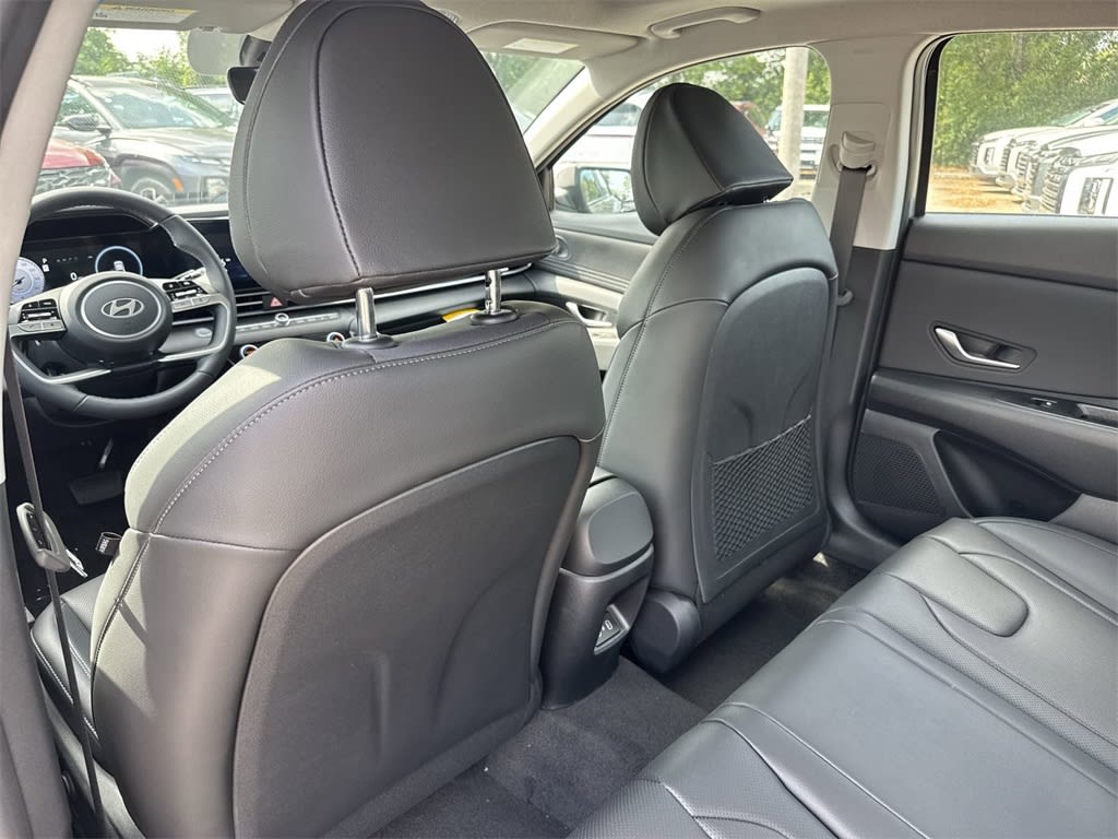 Thumbnail: 2025 Hyundai Elantra - 11