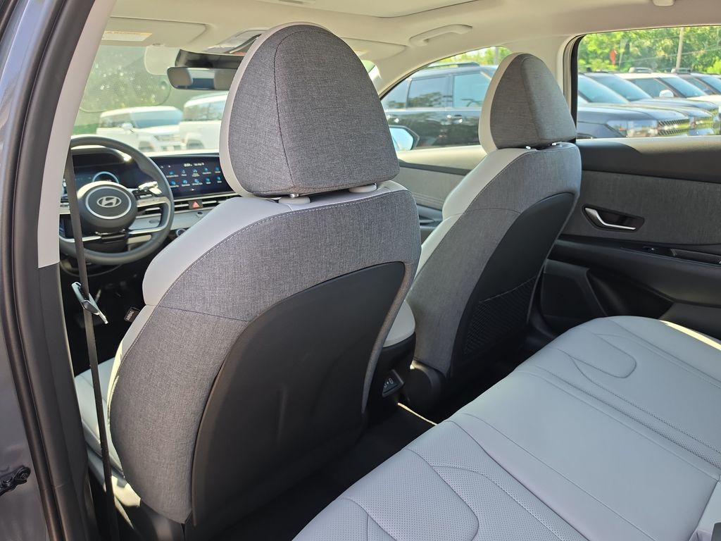 Thumbnail: 2026 Hyundai Elantra - 11