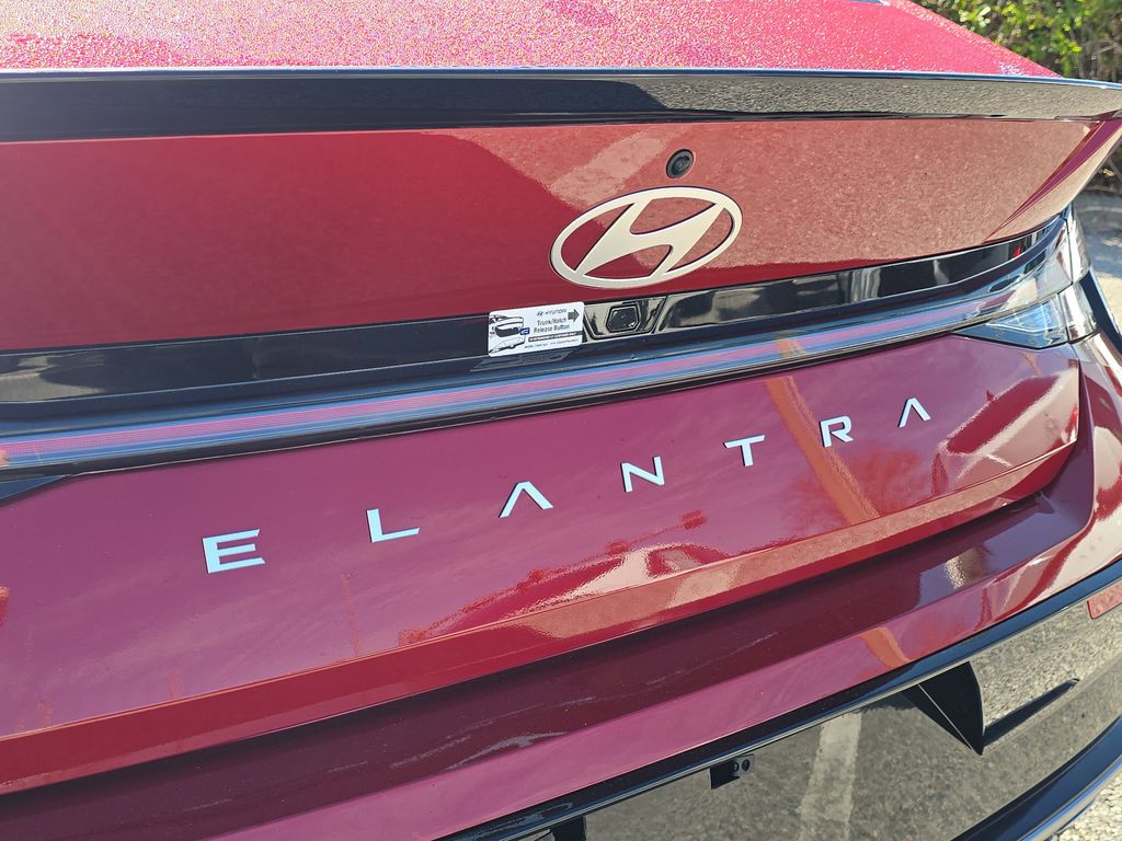 Thumbnail: 2026 Hyundai Elantra - 22