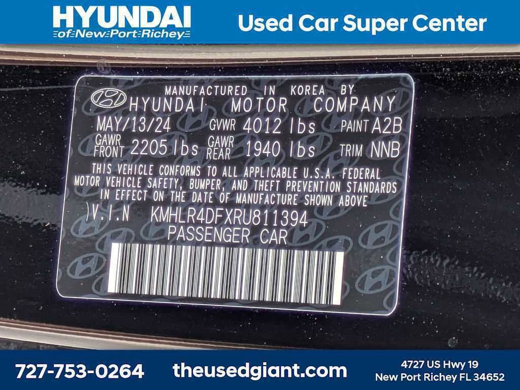 Thumbnail: 2024 Hyundai Elantra - 8