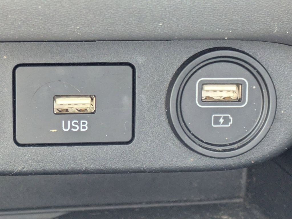 Thumbnail: 2023 Hyundai Elantra - 26