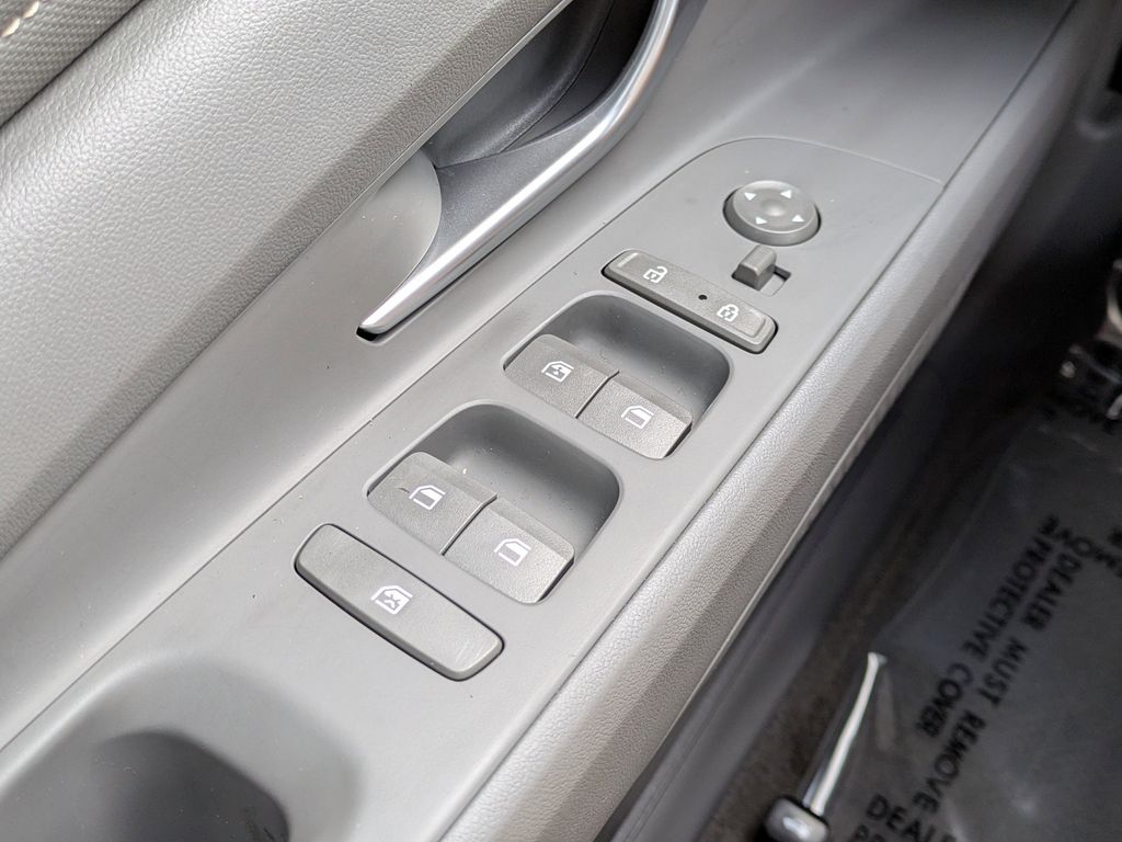 Thumbnail: 2023 Hyundai Elantra - 30