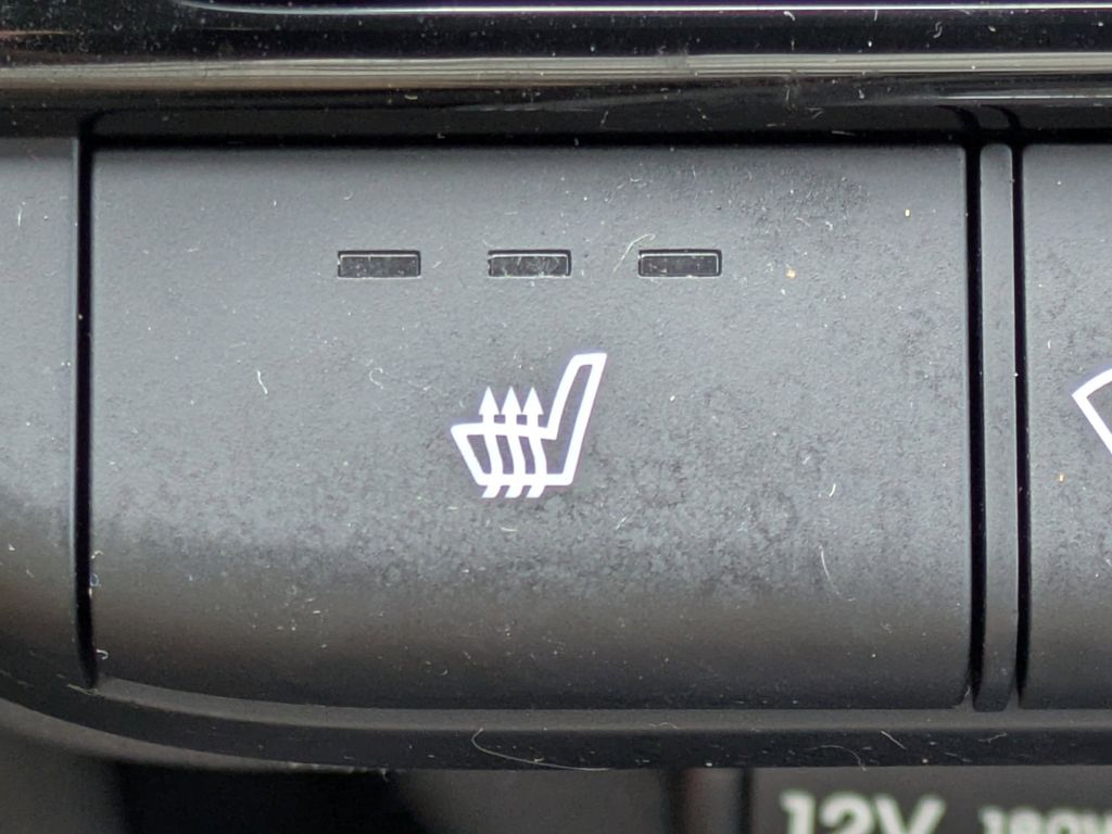 Thumbnail: 2023 Hyundai Elantra - 25