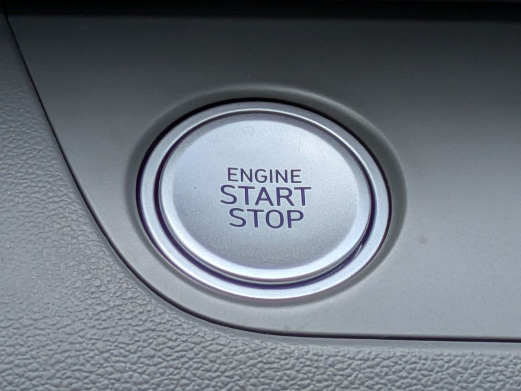 Thumbnail: 2023 Hyundai Elantra - 34