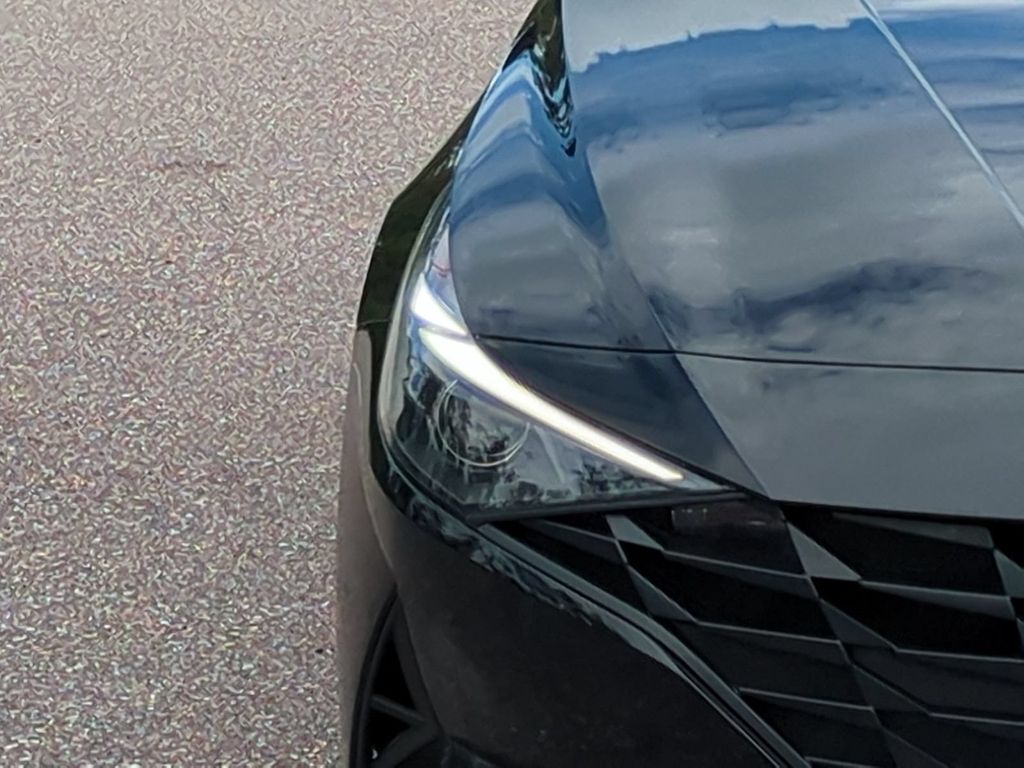 Thumbnail: 2023 Hyundai Elantra - 7