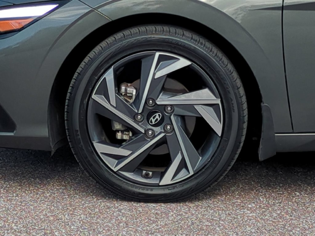 Thumbnail: 2025 Hyundai Elantra - 8