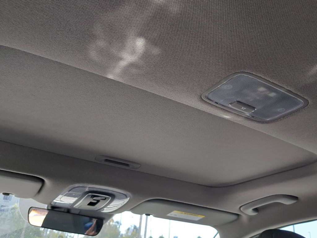 Thumbnail: 2026 Hyundai Elantra - 26