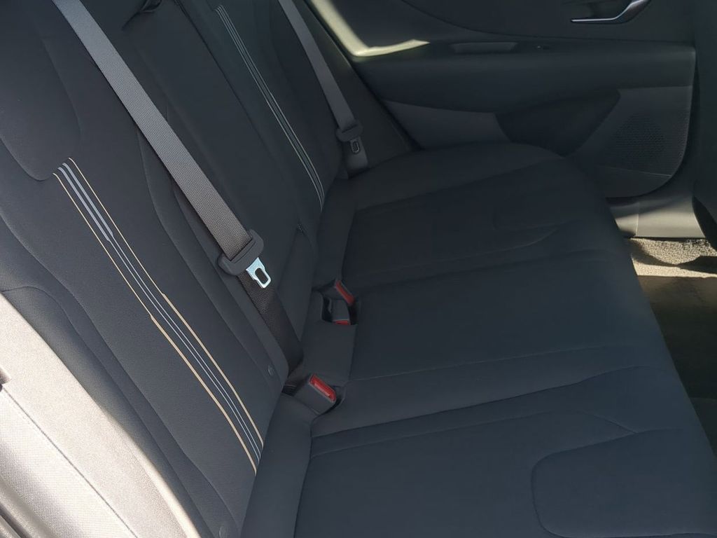 Thumbnail: 2026 Hyundai Elantra - 7