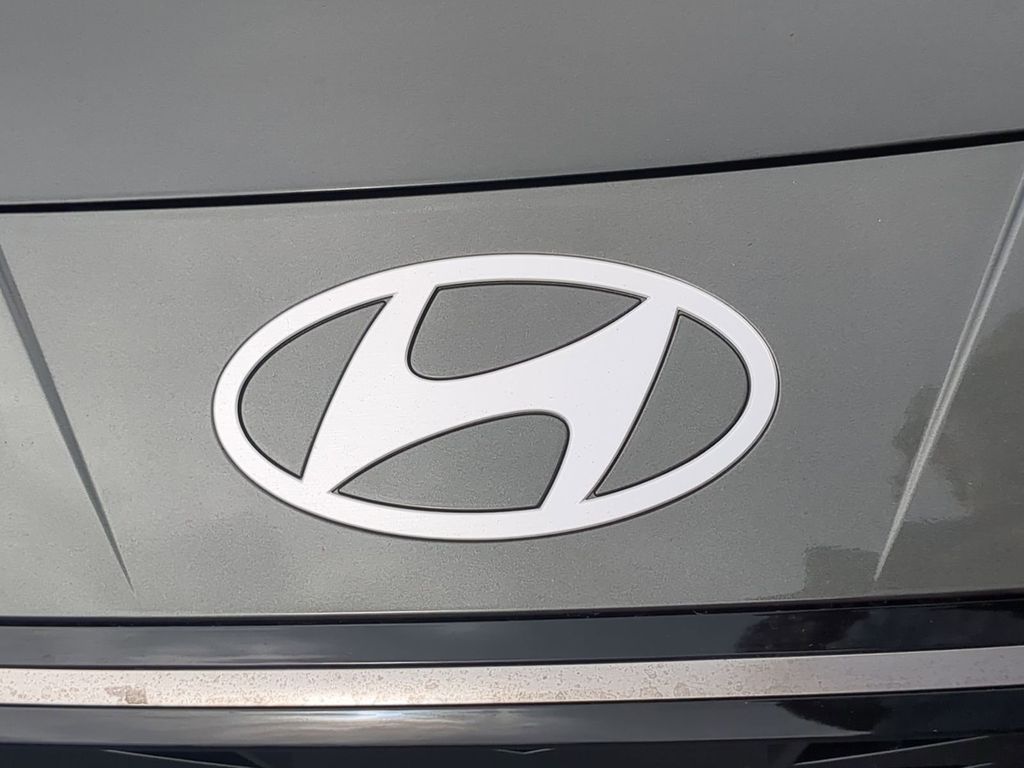 Thumbnail: 2026 Hyundai Elantra - 23