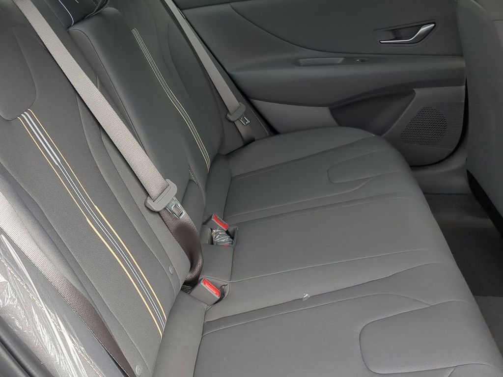 Thumbnail: 2026 Hyundai Elantra - 27
