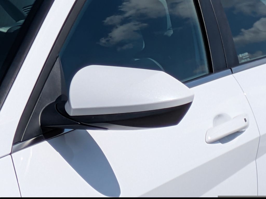 Thumbnail: 2025 Hyundai Elantra - 21
