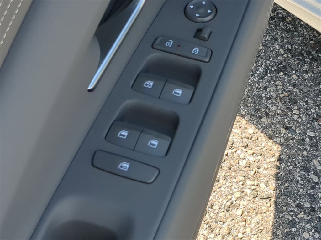 Thumbnail: 2026 Hyundai Elantra - 24