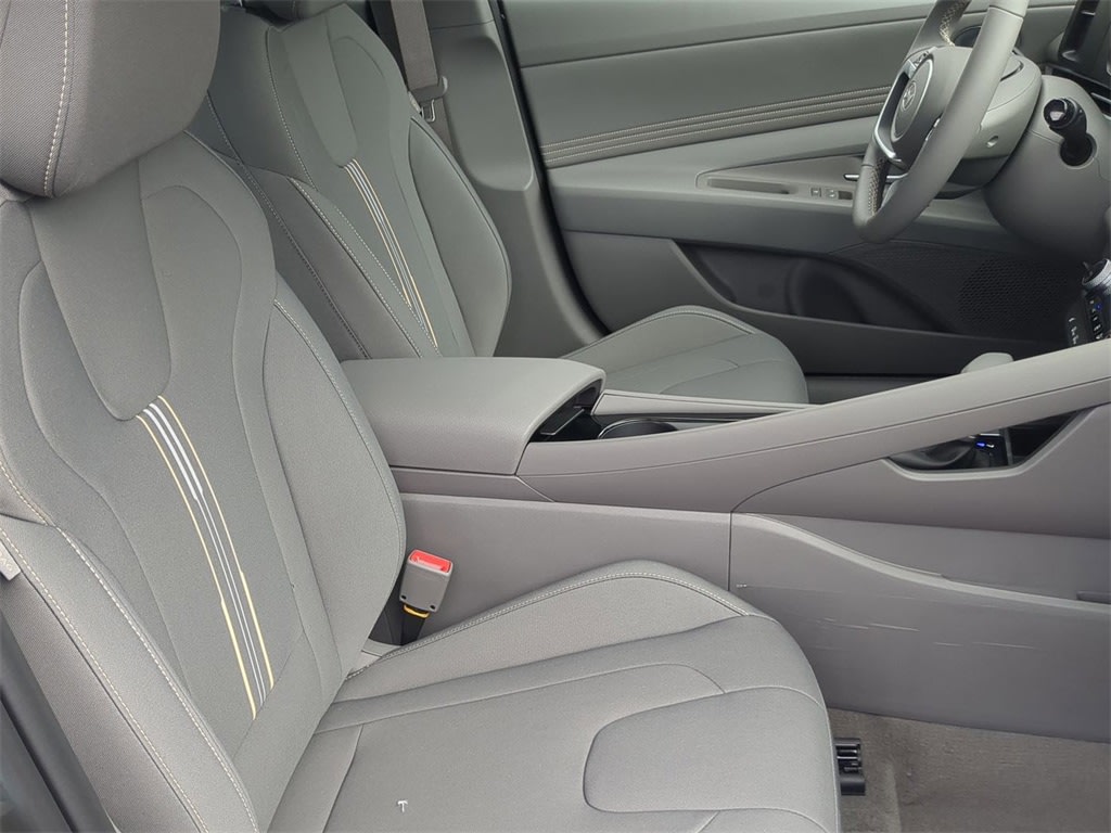 Thumbnail: 2026 Hyundai Elantra - 28