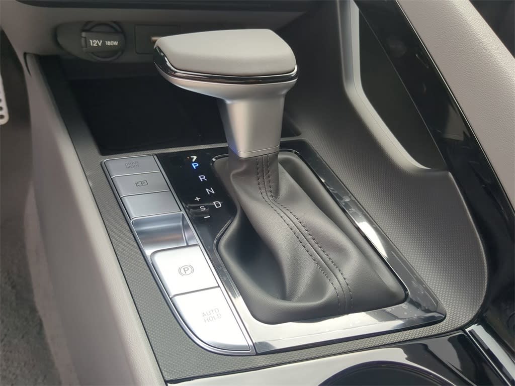 Thumbnail: 2026 Hyundai Elantra - 15