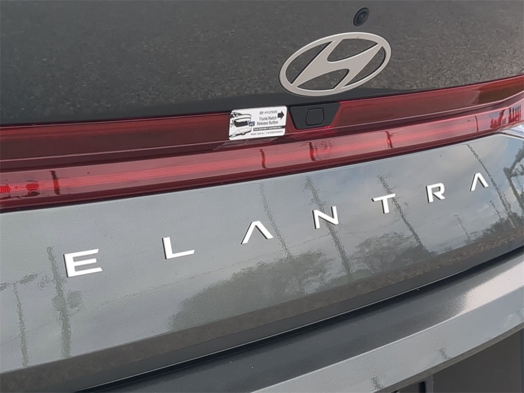 Thumbnail: 2026 Hyundai Elantra - 24