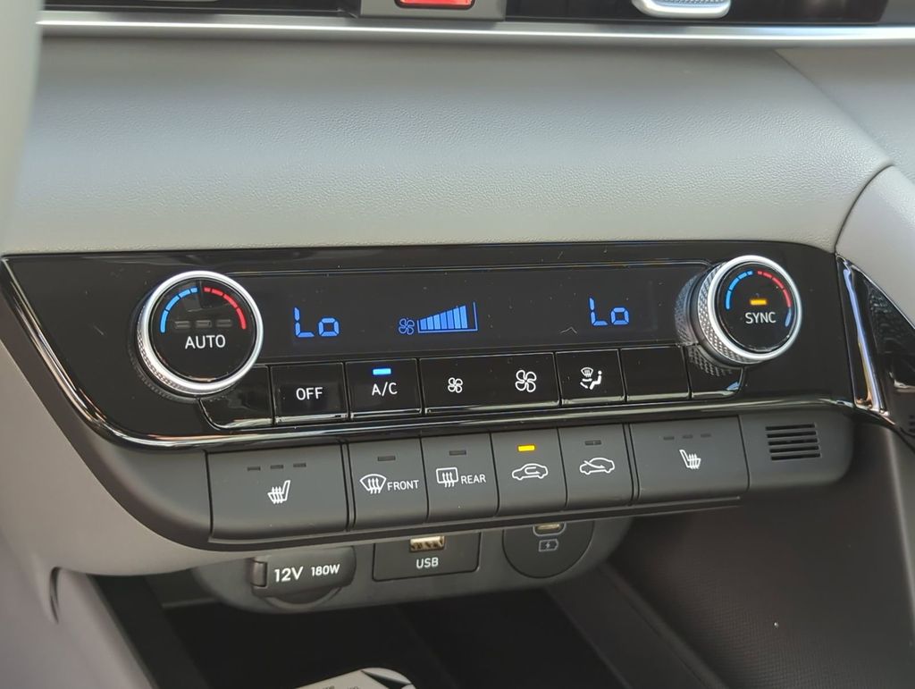 Thumbnail: 2026 Hyundai Elantra - 33