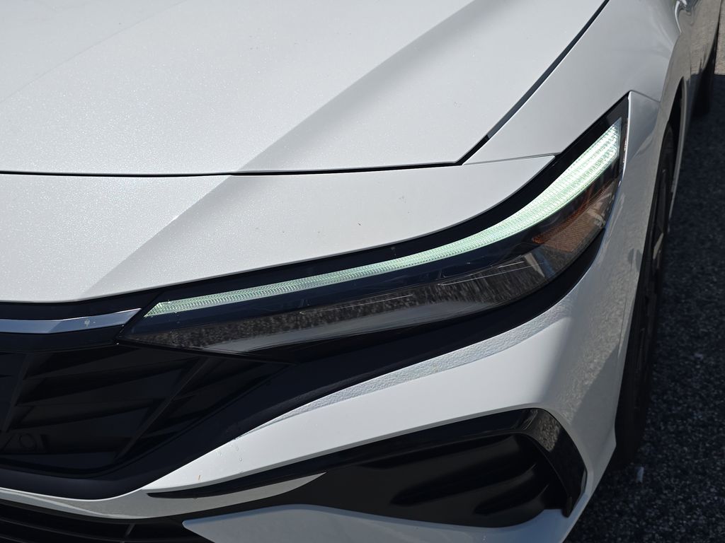Thumbnail: 2026 Hyundai Elantra - 21