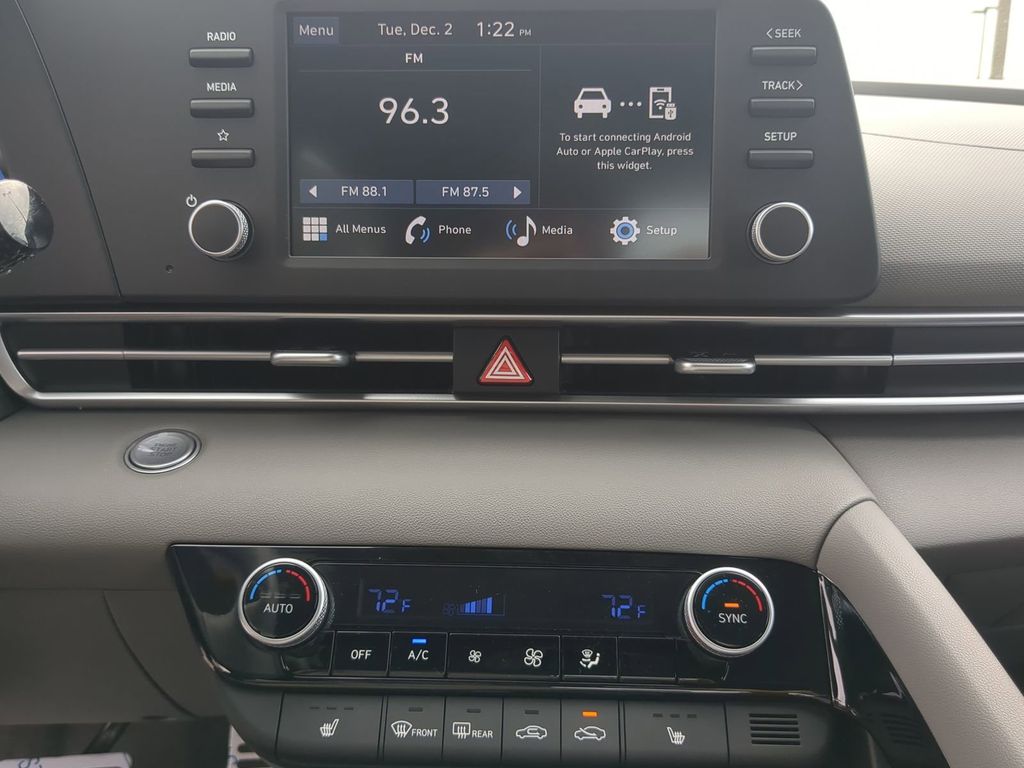 Thumbnail: 2026 Hyundai Elantra - 12