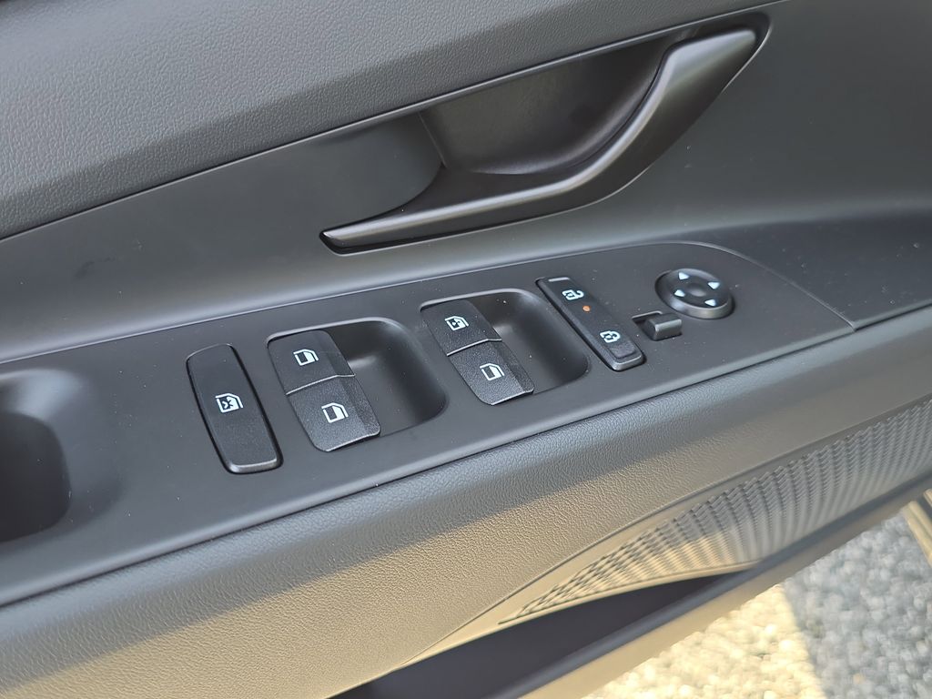 Thumbnail: 2026 Hyundai Elantra - 23