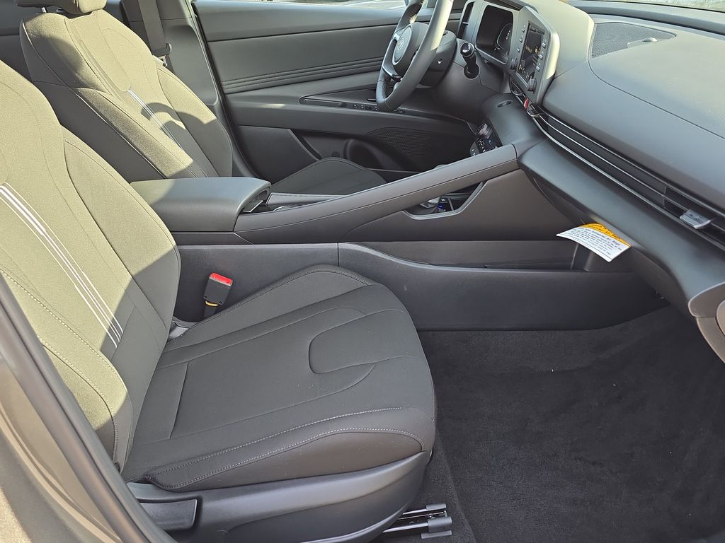 Thumbnail: 2026 Hyundai Elantra - 11