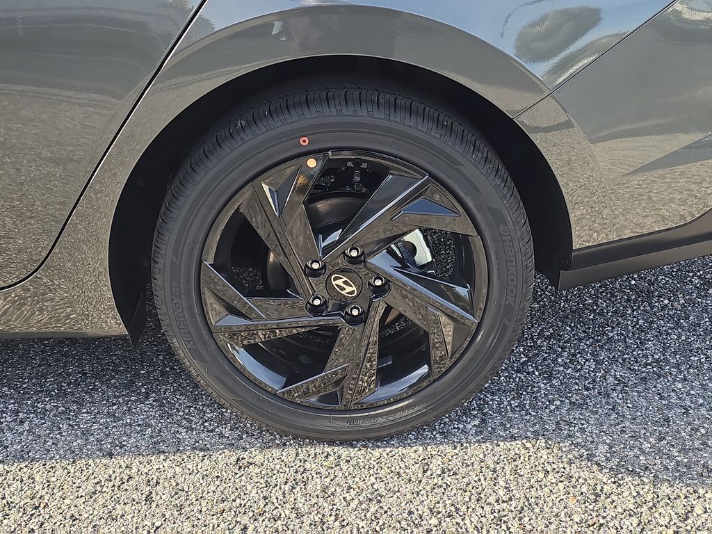 Thumbnail: 2026 Hyundai Elantra - 8