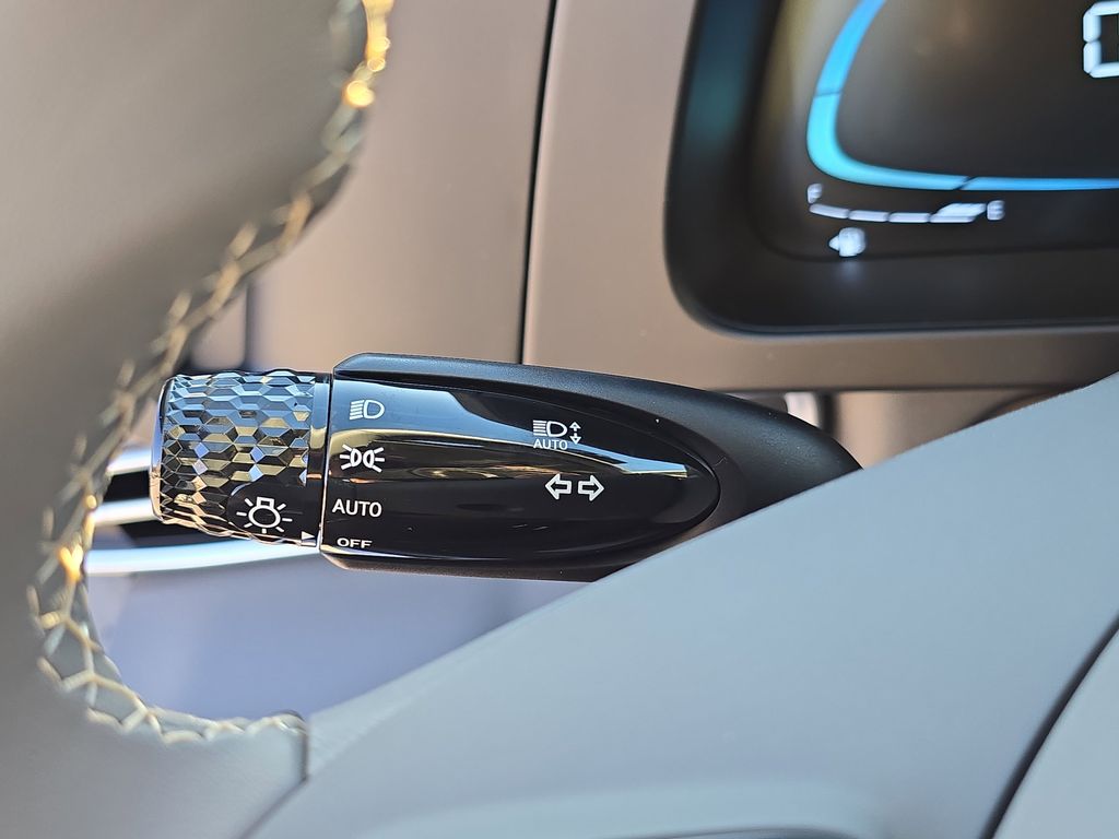 Thumbnail: 2026 Hyundai Elantra - 16