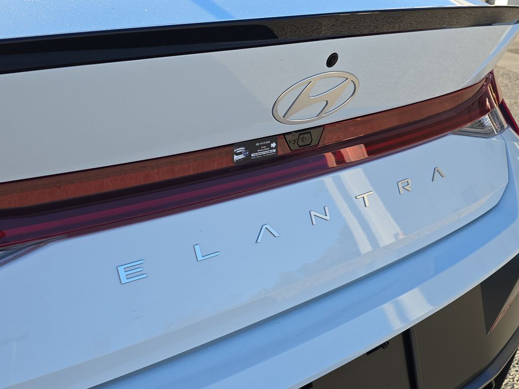 Thumbnail: 2026 Hyundai Elantra - 22