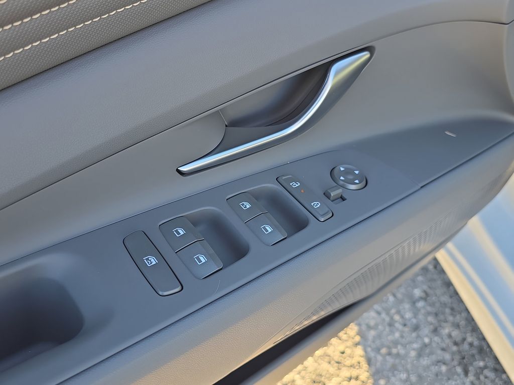 Thumbnail: 2026 Hyundai Elantra - 23