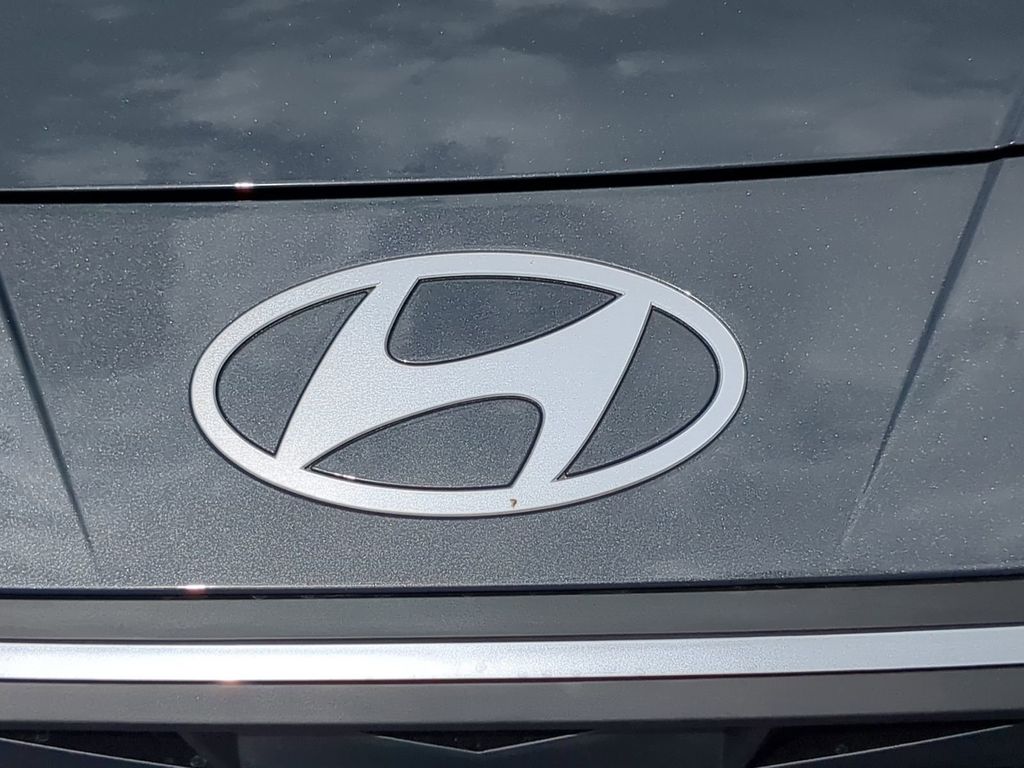Thumbnail: 2026 Hyundai Elantra - 22