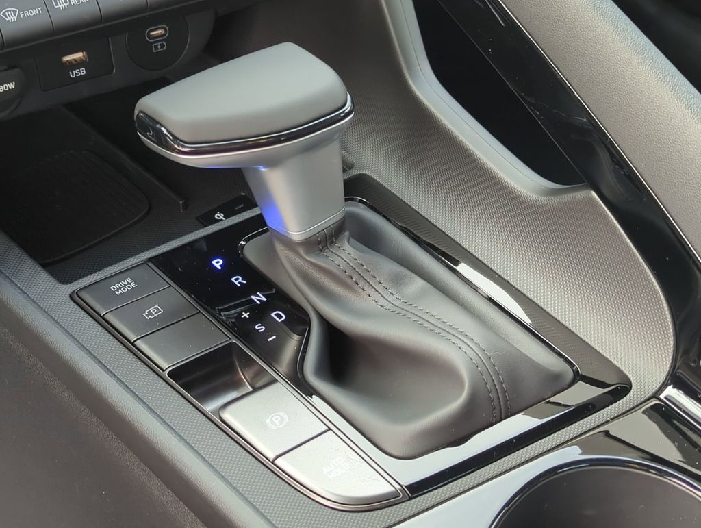 Thumbnail: 2026 Hyundai Elantra - 35