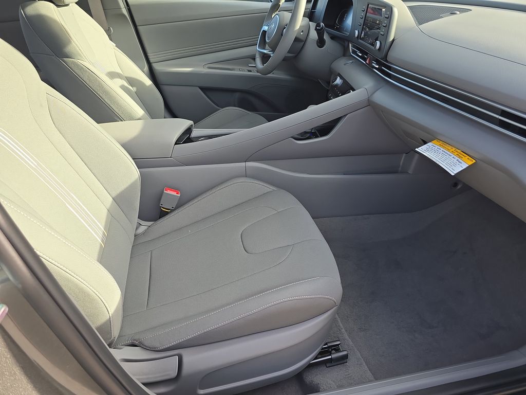 Thumbnail: 2026 Hyundai Elantra - 11