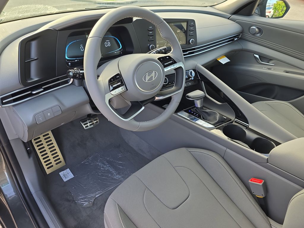 Thumbnail: 2026 Hyundai Elantra - 2