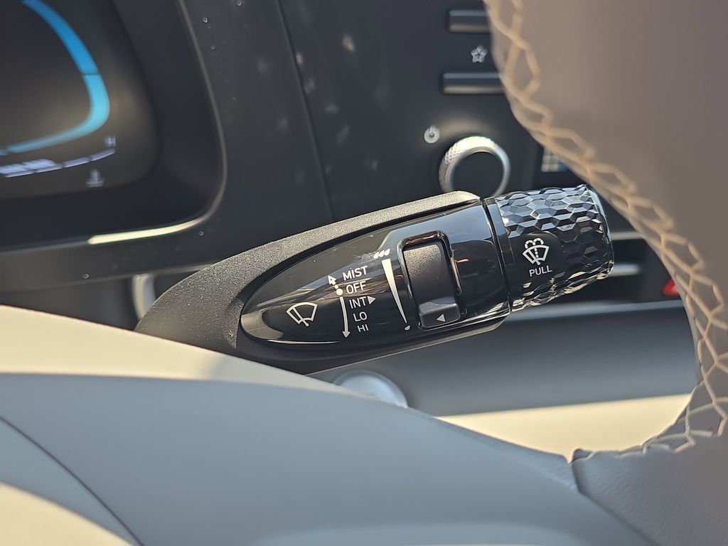 Thumbnail: 2026 Hyundai Elantra - 29