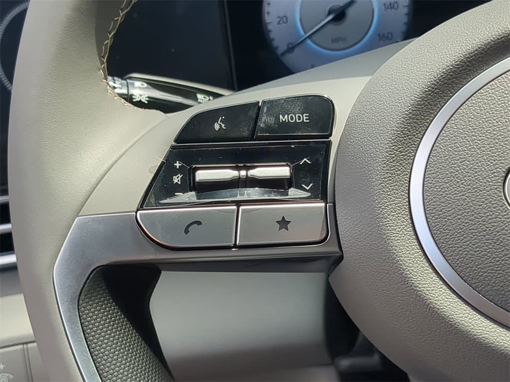 Thumbnail: 2025 Hyundai Elantra - 26