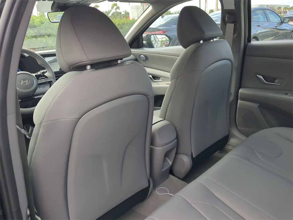 Thumbnail: 2026 Hyundai Elantra - 11