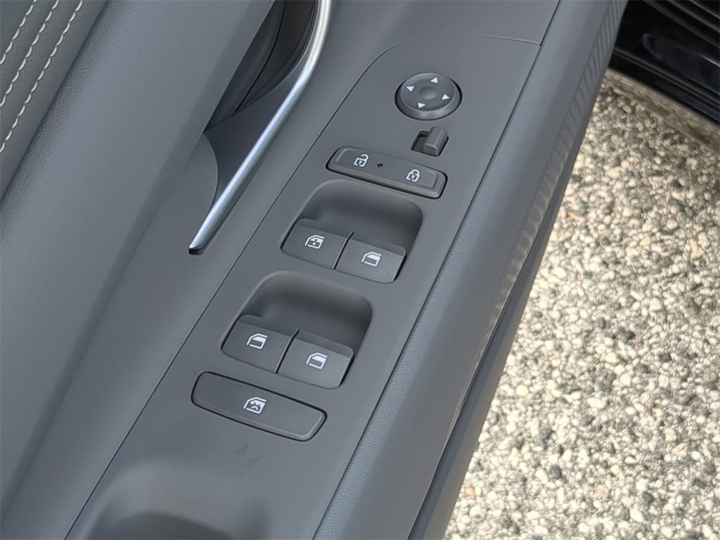 Thumbnail: 2026 Hyundai Elantra - 24