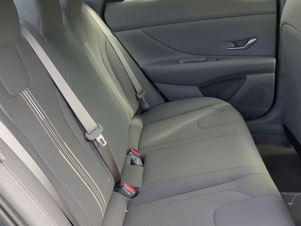 Thumbnail: 2026 Hyundai Elantra - 10